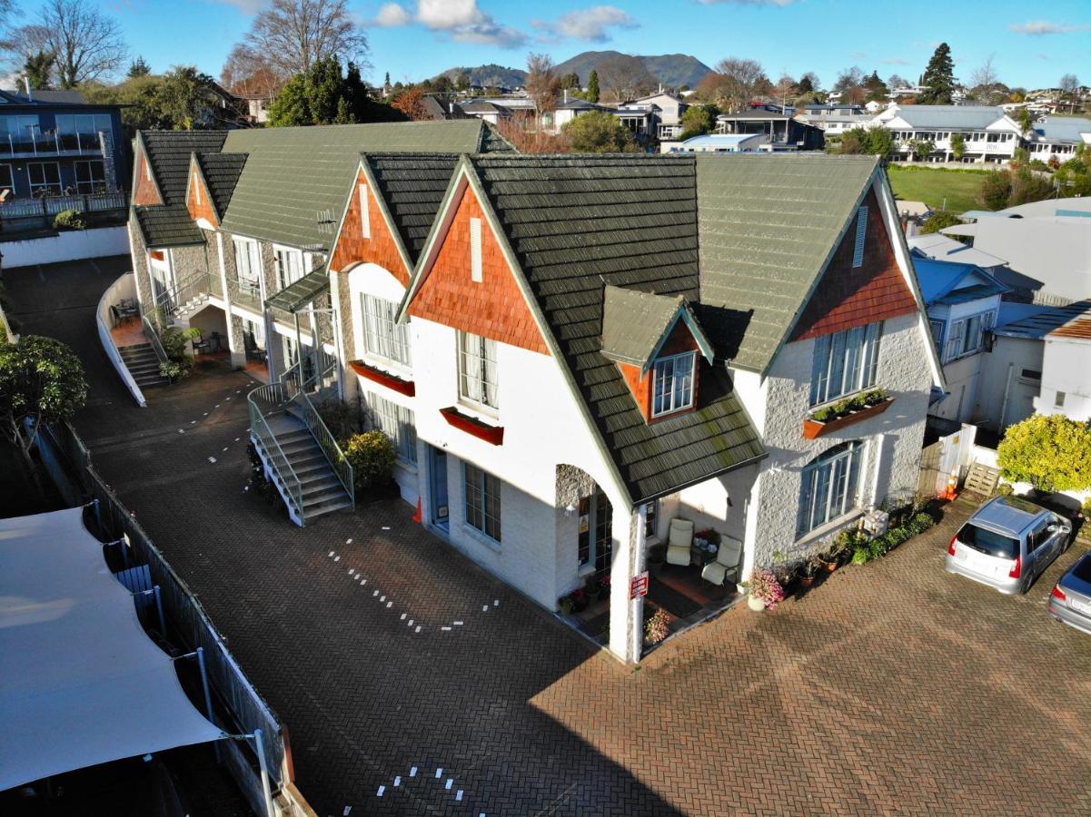 Colonial Lodge Motel Taupo Dış mekan fotoğraf