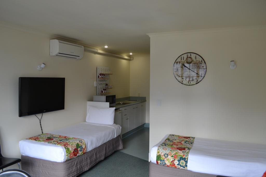 Colonial Lodge Motel Taupo Dış mekan fotoğraf