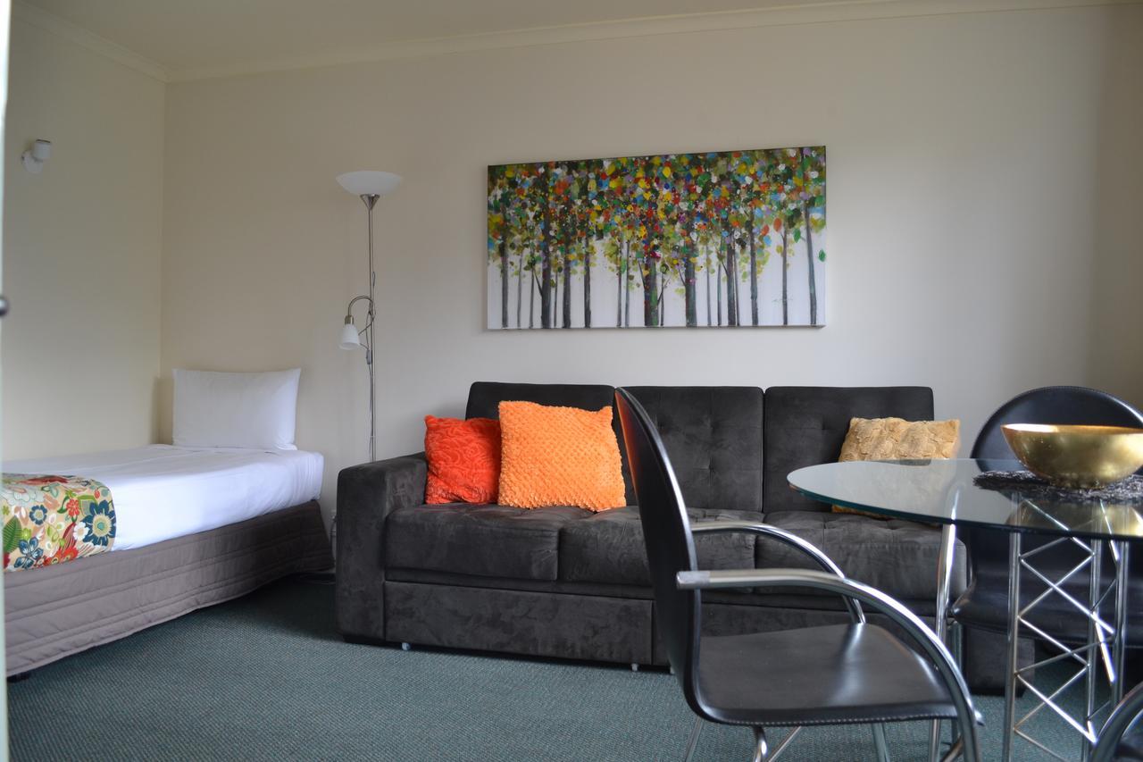 Colonial Lodge Motel Taupo Dış mekan fotoğraf