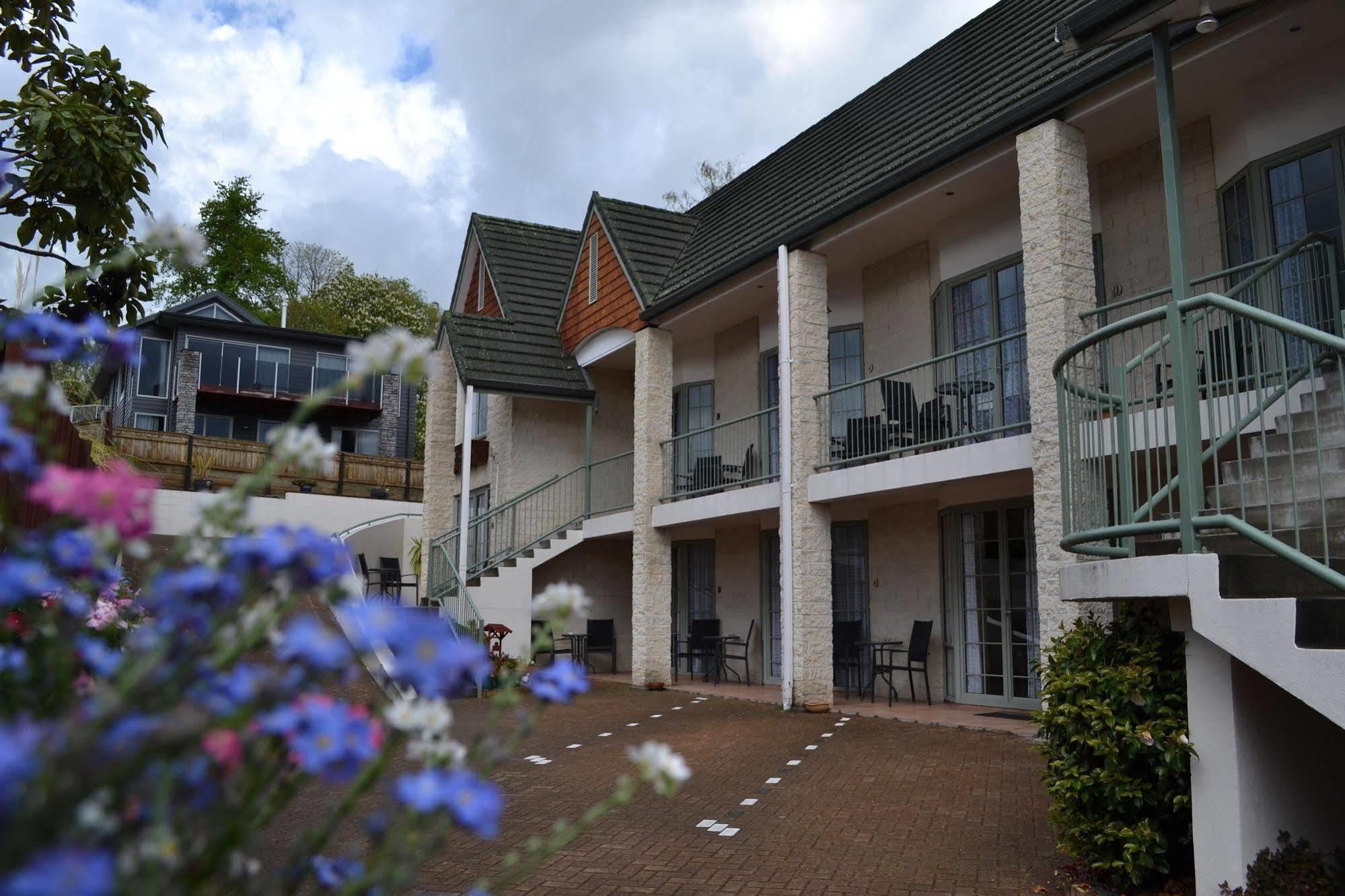 Colonial Lodge Motel Taupo Dış mekan fotoğraf