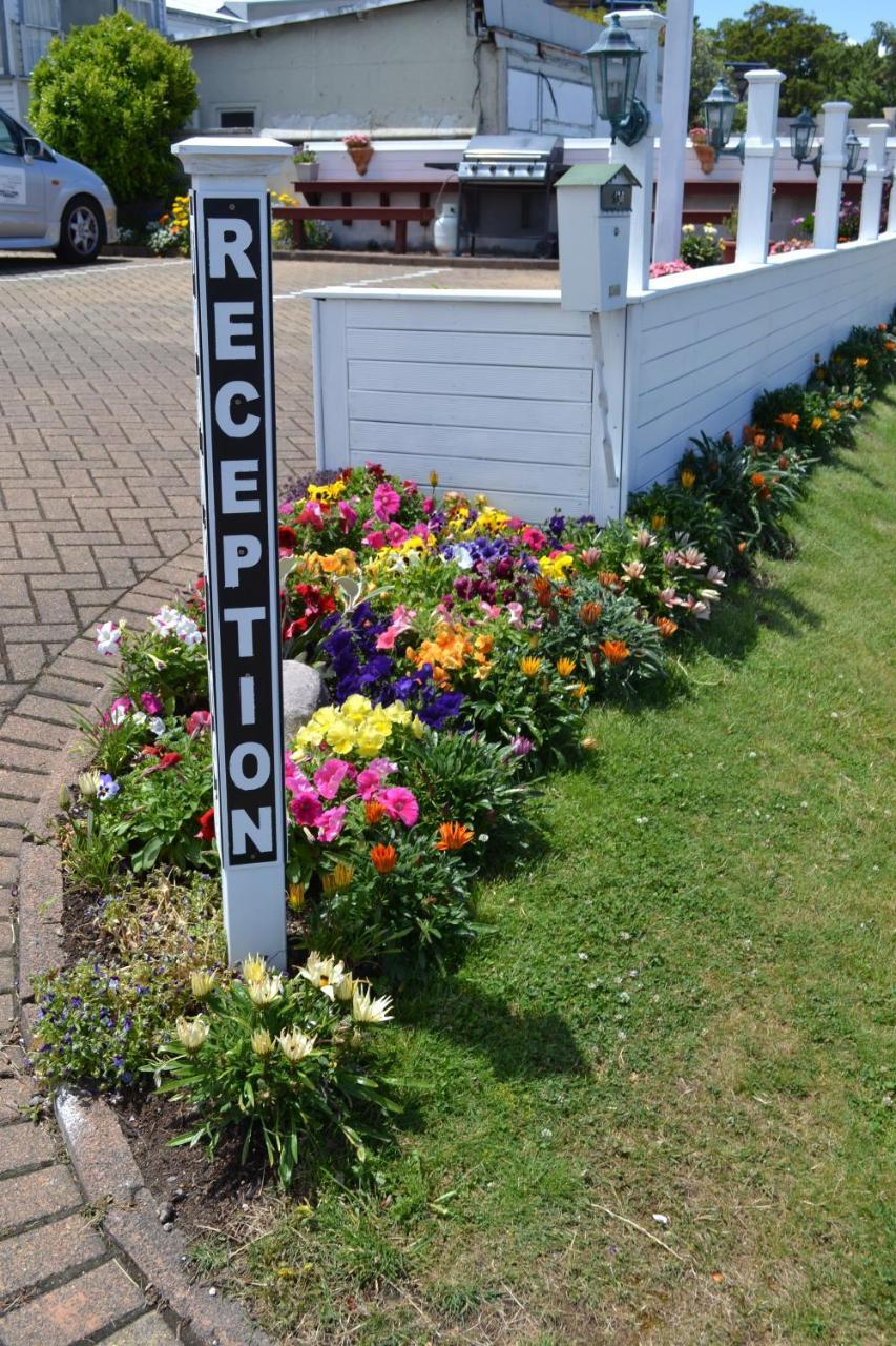 Colonial Lodge Motel Taupo Dış mekan fotoğraf
