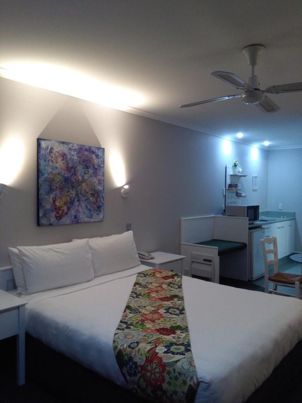 Colonial Lodge Motel Taupo Dış mekan fotoğraf